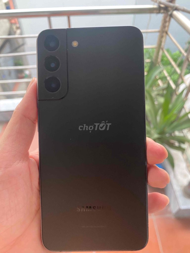 Samsung s22 plus đen sọc màn. Mua bán Điện thoại tại Quận Bắc Từ Liêm Hà Nội được đăng bởi Nấm lùn hình 1