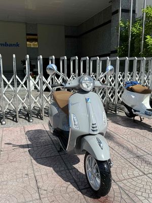 Vespa Primavera 6-2023 chính chủ 1 chủ Tphcm. Mua bán Xe máy tại Quận Phú Nhuận Tp Hồ Chí Minh được đăng bởi VESPA Piaggio Quốc Vương 