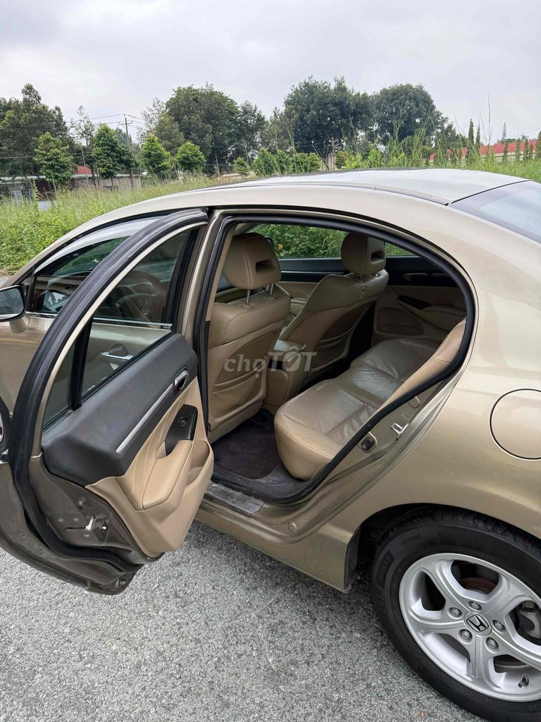 Honda Civic 2010 1.8AT - 80000 km. Mua bán Ô tô tại Thành phố Thủ Dầu Một Bình Dương được đăng bởi Vũ  hình 7
