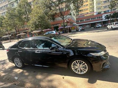 Toyota Camry 2021 2.5Q - 82000 km. Mua bán Ô tô tại Thành phố Thủ Đức Tp Hồ Chí Minh được đăng bởi Phan Hữu Hiếu hình 1