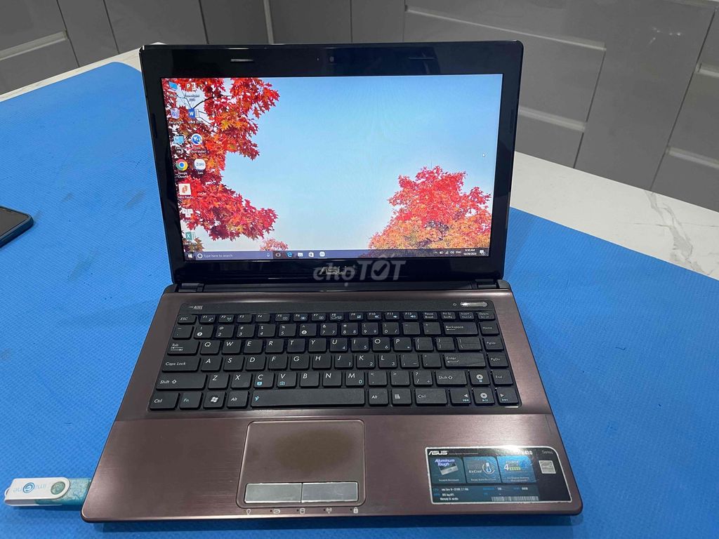 Laptop Asus i5-2410. 8g Ram. SSD128g