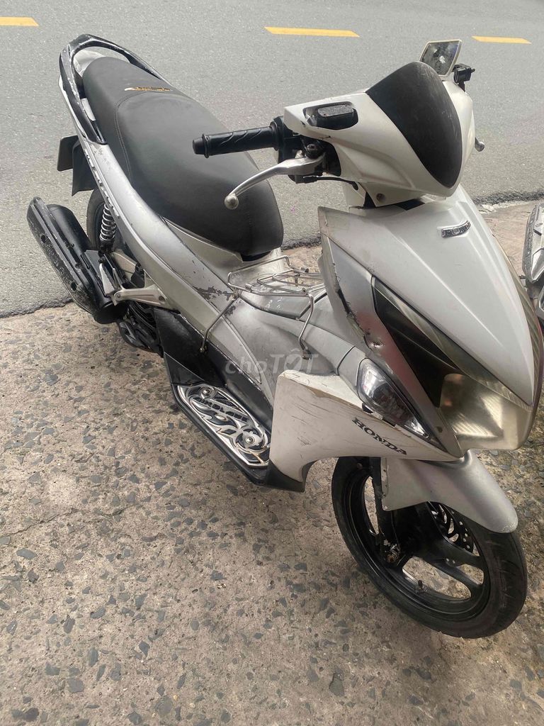 Honda Air Blade 2012 Серебристый