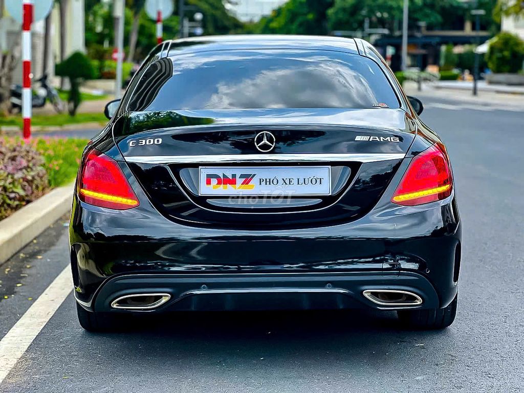 Mercedes Benz 2019 C300 AMG Full Option. Mua bán Ô tô tại Quận 7 Tp Hồ Chí Minh được đăng bởi JENNIE hình 15