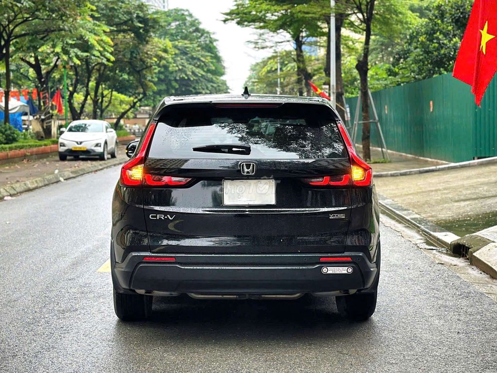 2025 L - 9000 km. Mua bán Ô tô tại Quận Cầu Giấy Hà Nội được đăng bởi oto lướt hà nội  hình 4