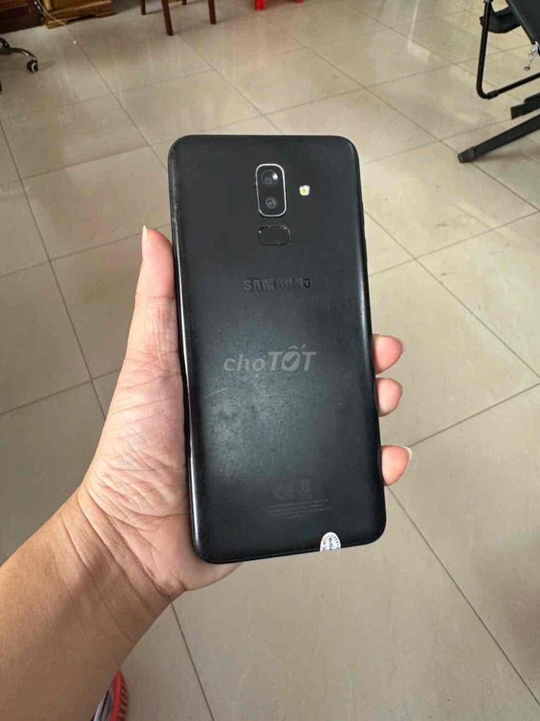 Samsung J8 ram3/ 32GB Đen. Mua bán Điện thoại tại Thành phố Buôn Ma Thuột Đắk Lắk được đăng bởi cầm đồ nguyễn phương hình 1