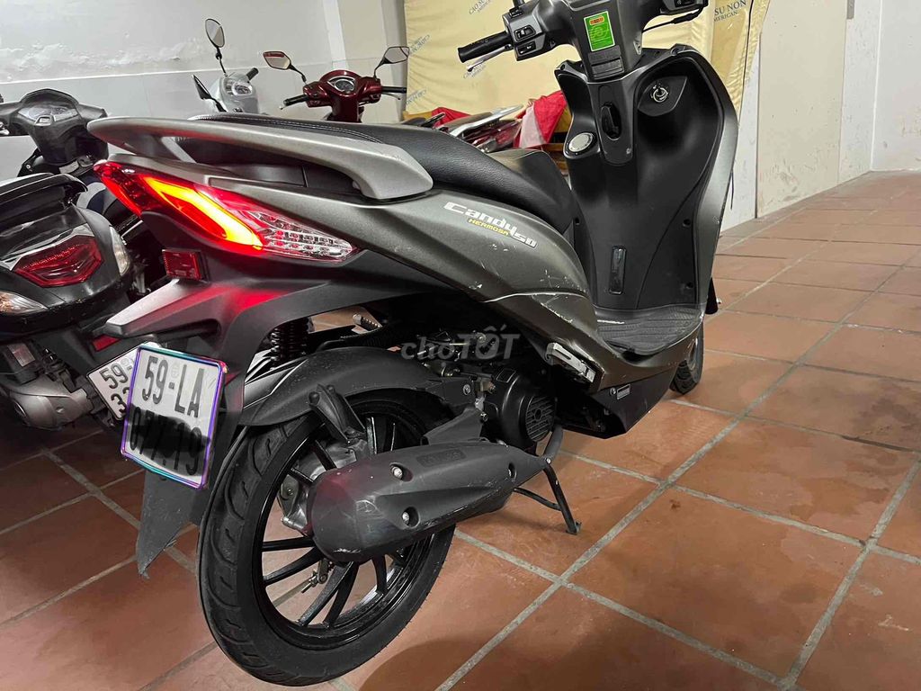 Bán xe 50 cc tay ga Kimco hermosa Biển số TpHCM. Mua bán Xe máy tại Quận 8 Tp Hồ Chí Minh được đăng bởi phạm thanh liêm hình 5