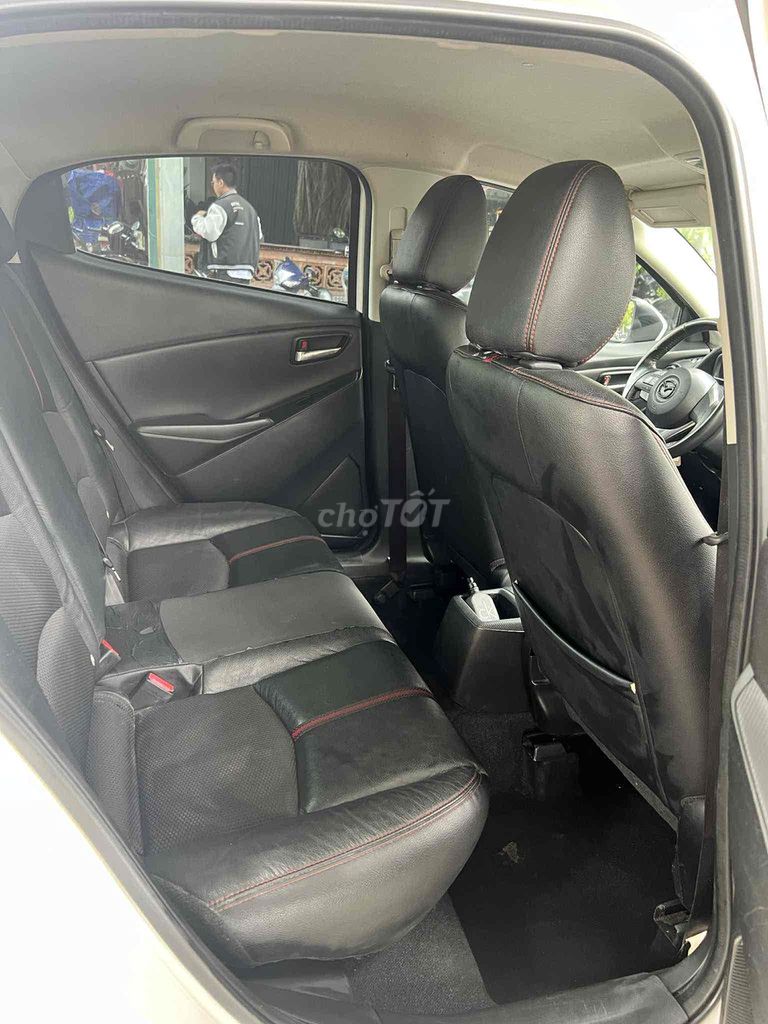 Mazda 2 2015  1.5 AT Sedan - 190000 km. Mua bán Ô tô tại Quận Gò Vấp Tp Hồ Chí Minh được đăng bởi Phúc hình 7