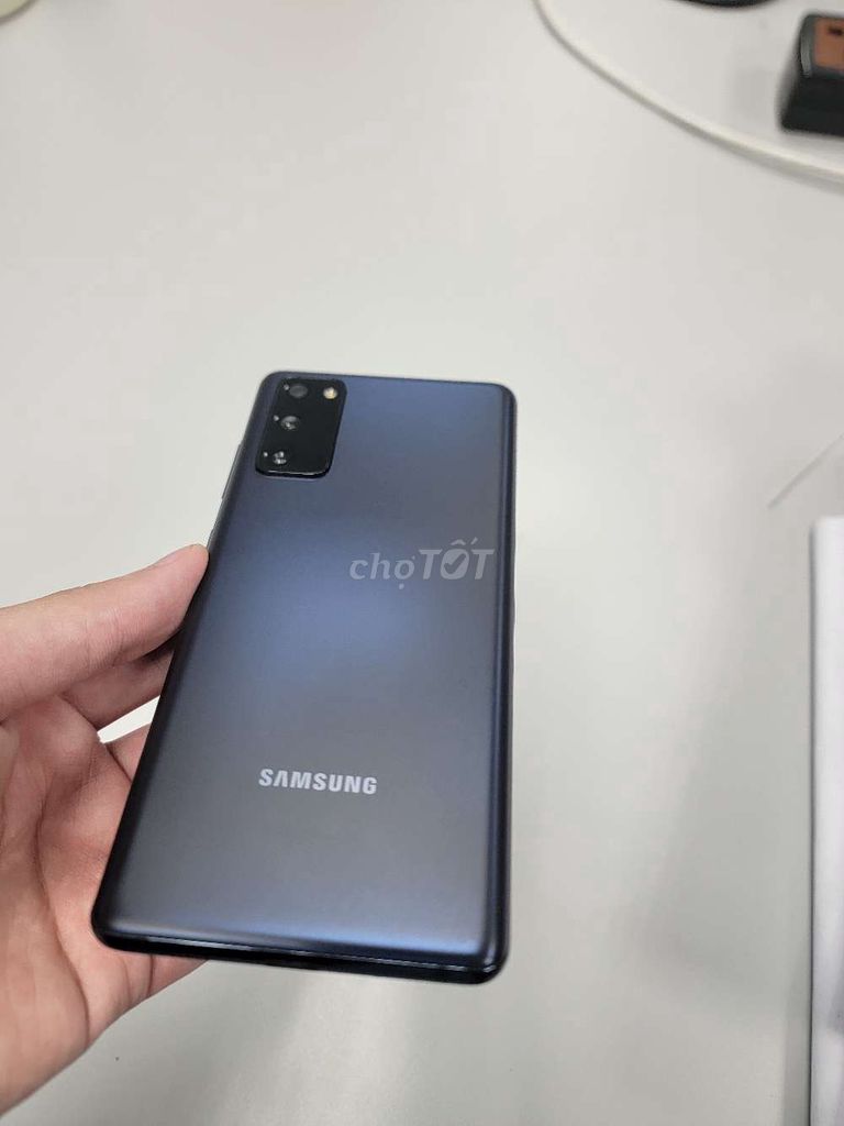 Samsung Galaxy S20 FE Xám. Mua bán Điện thoại tại Quận Nam Từ Liêm Hà Nội được đăng bởi Thanh Tùng hình 1