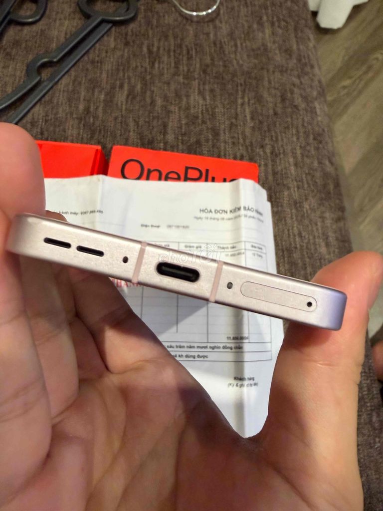 OnePlus 13T 256GB Hồng Nứt kính lưng. Mua bán Điện thoại tại Thành phố Bắc Giang Bắc Giang được đăng bởi lộc hình 1