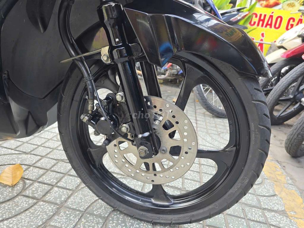 Yamaha Nouvo 6 2015, родной мотор, отличное состояние