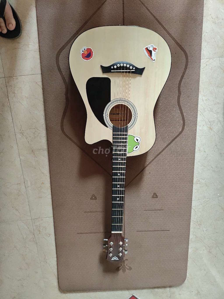 Đàn guitar gỗ nâu nhạt mới. Mua bán Nhạc cụ tại Huyện Ý Yên Nam Định được đăng bởi Tr Khởi hình 1