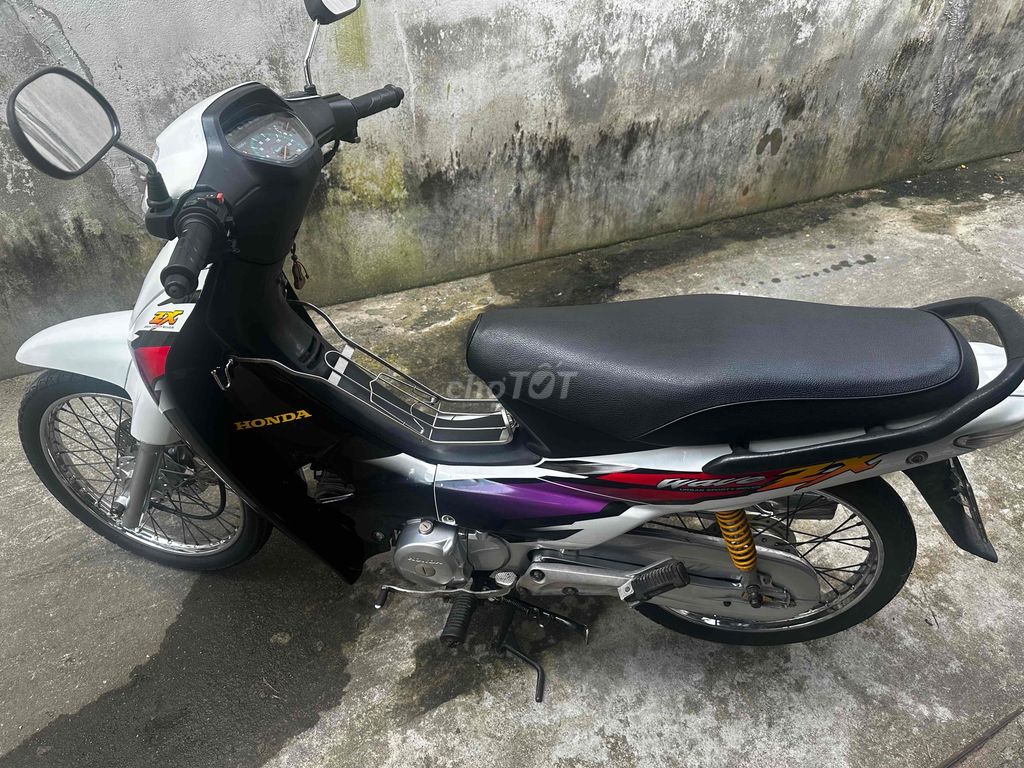 Honda wave zx 2005 máy móc zin ngoại hình đẹp keng. Mua bán Xe máy tại Thành phố Quảng Ngãi Quảng Ngãi được đăng bởi Hien hình 5