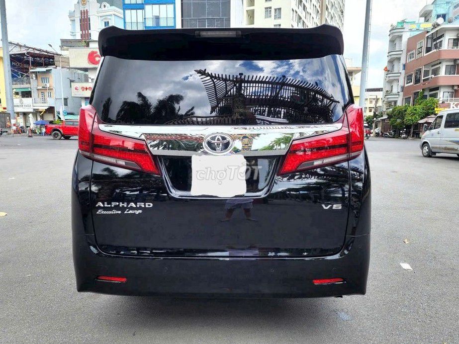 Toyota Alphard 2020 3.5 V6 mạnh mẽ – chạy êm, bốc. Mua bán Ô tô tại Quận 10 Tp Hồ Chí Minh được đăng bởi Chị My  hình 2
