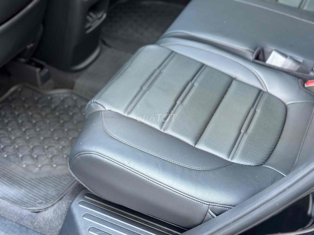 Honda CRV L-Sensing Đk 1/2023  Odo 19.000 km NhưMớ. Mua bán Ô tô tại Quận 8 Tp Hồ Chí Minh được đăng bởi Hiếu Trần hình 19