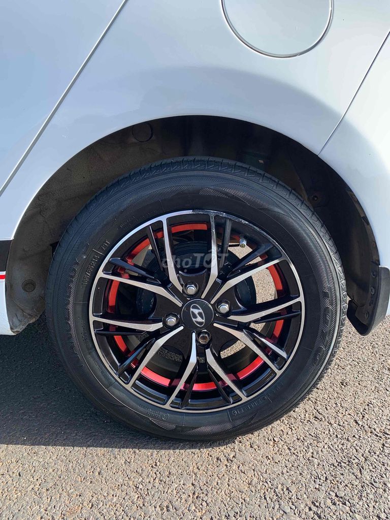 Gia đình cần bán Huynh Dai i10 .2017. Mua bán Ô tô tại Thành phố Buôn Ma Thuột Đắk Lắk được đăng bởi Bảo Châu hình 11