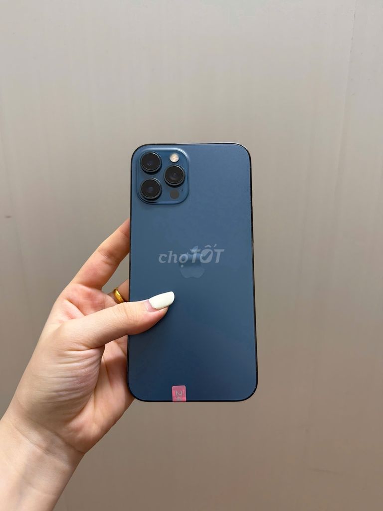 iPhone 12 Pro Max 256GB pin 9x% màu xanh zin đẹp. Mua bán Điện thoại tại Quận Cầu Giấy Hà Nội được đăng bởi Henry Shop hình 1