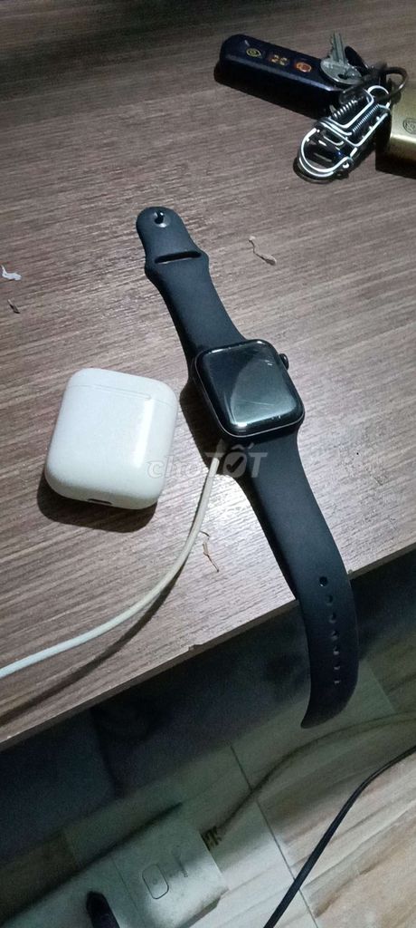 Apple Watch Đen Unisex. Mua bán Thiết bị đeo thông minh tại Thị xã Bến Cát Bình Dương được đăng bởi truong minh cuong hình 1