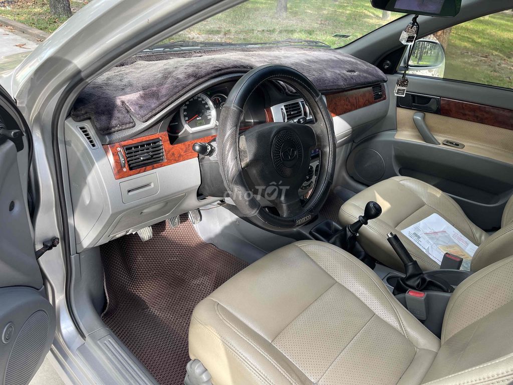 Chevrolet Lacetti 2009 Bạc Số sàn. Mua bán Ô tô tại Thành phố Biên Hòa Đồng Nai được đăng bởi Huỳnh nhân hình 4