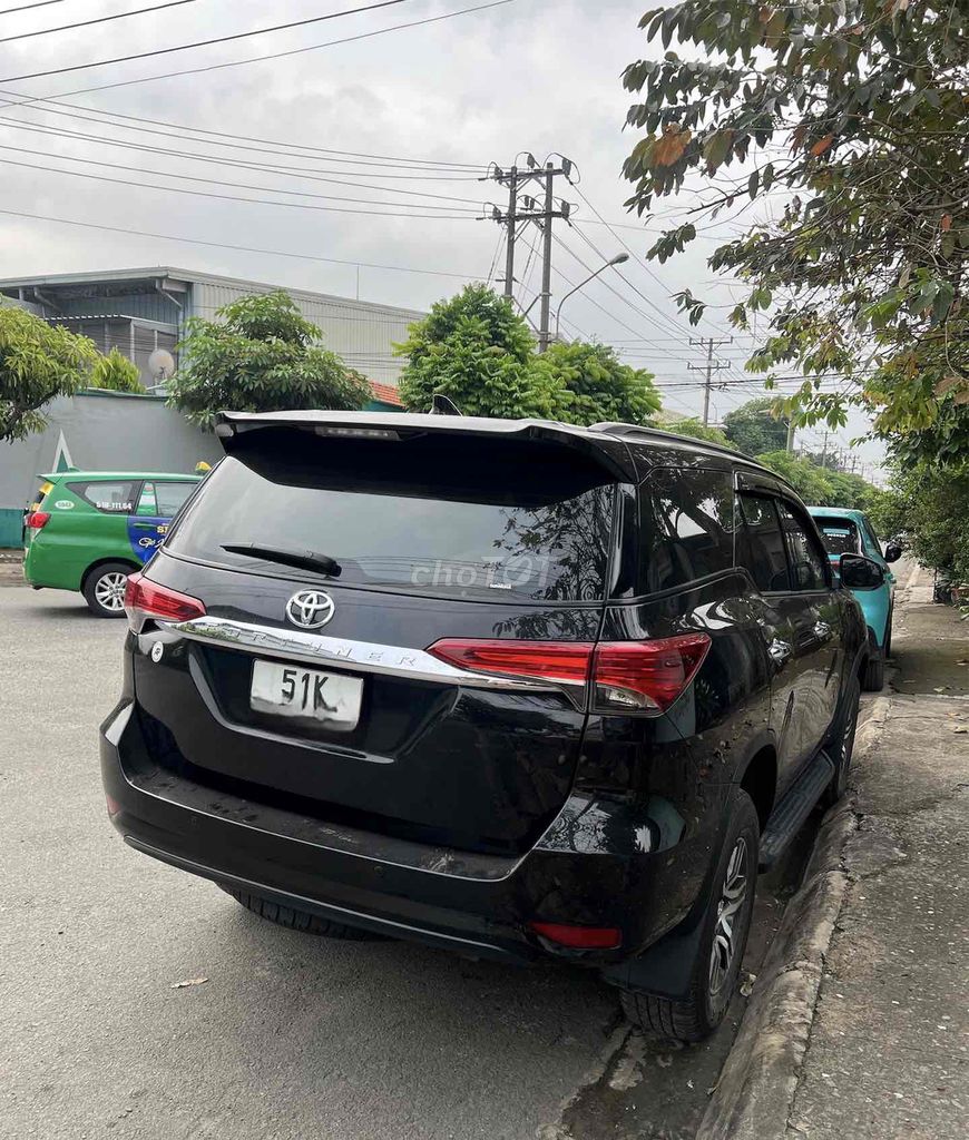 Toyota Fortuner 2020 2.4AT 4x2  - 75000 km