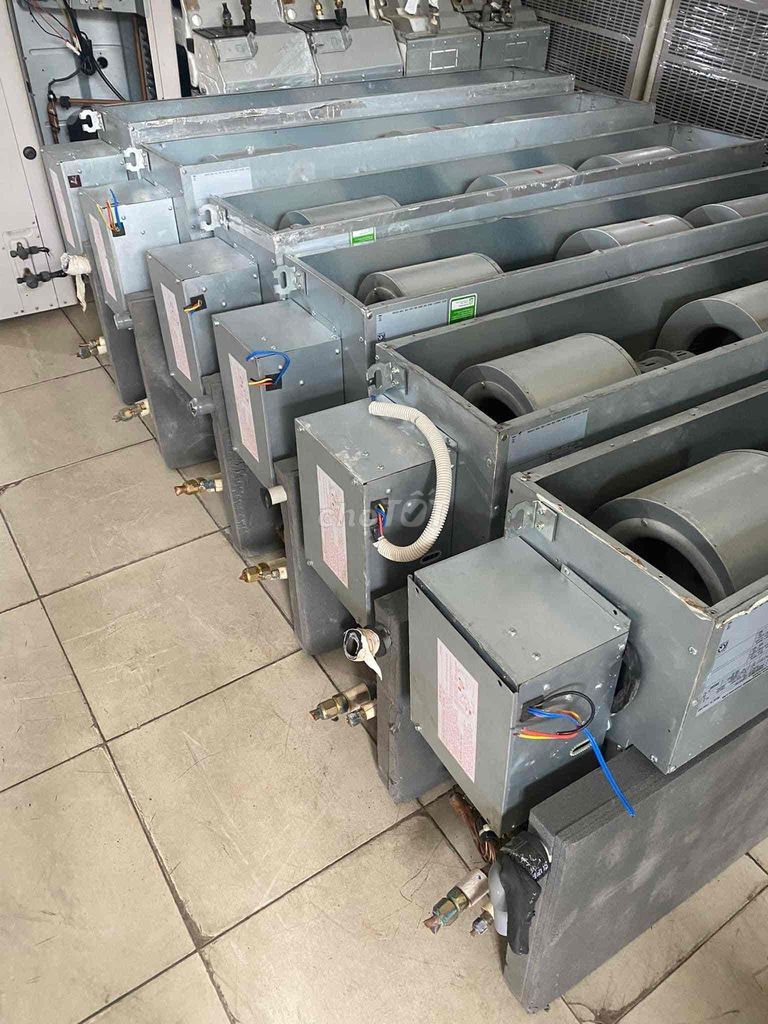 bán điều hoà daikin ống gió và âm trần