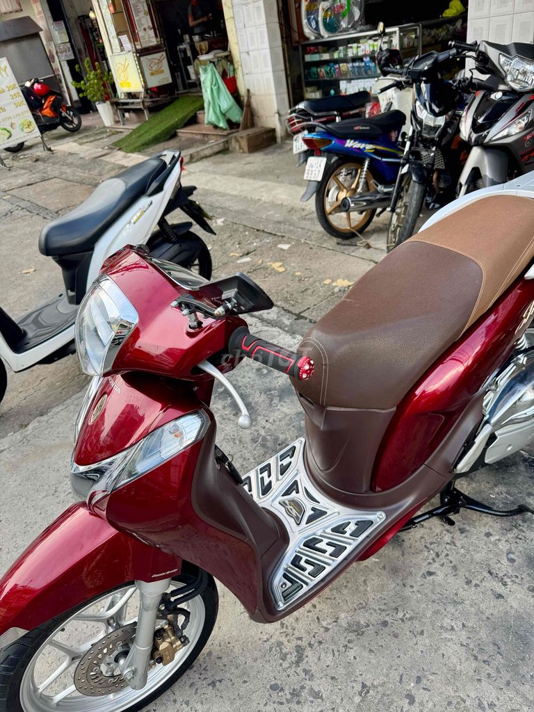 🔵🔵 SH Mode đỏ nâu đký T8/2020 xe đẹp có trả góp. Mua bán Xe máy tại Thành phố Biên Hòa Đồng Nai được đăng bởi XE MÁY CŨ THÀNH MỸ  hình 3