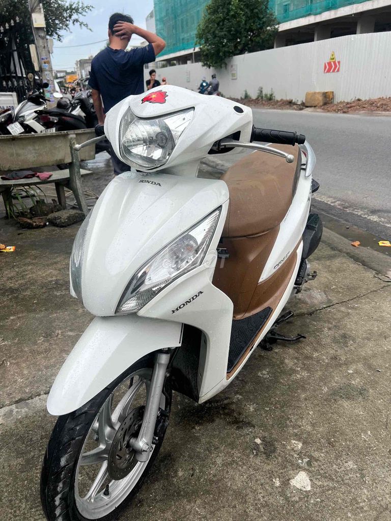 Vision 2014. Mua bán Xe máy tại Thành phố Thuận An Bình Dương được đăng bởi Thanh Thúy hình 4