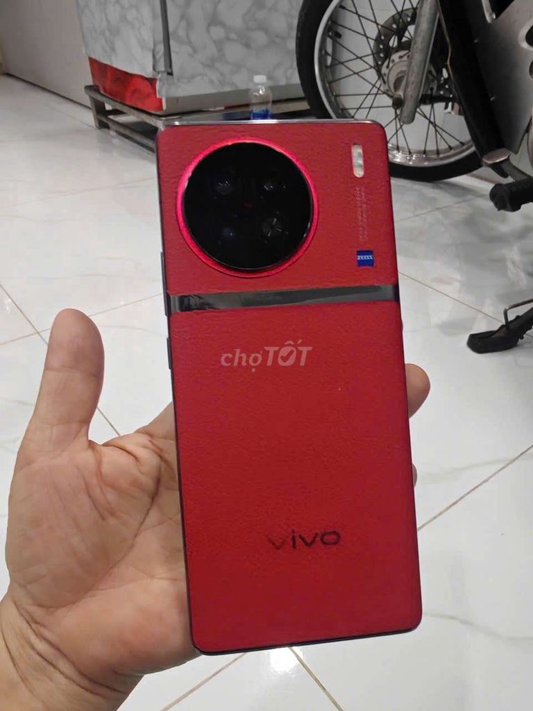 Vivo X90 Đỏ 256GB gl. Mua bán Điện thoại tại Quận Gò Vấp Tp Hồ Chí Minh được đăng bởi Mr Beát  hình 1