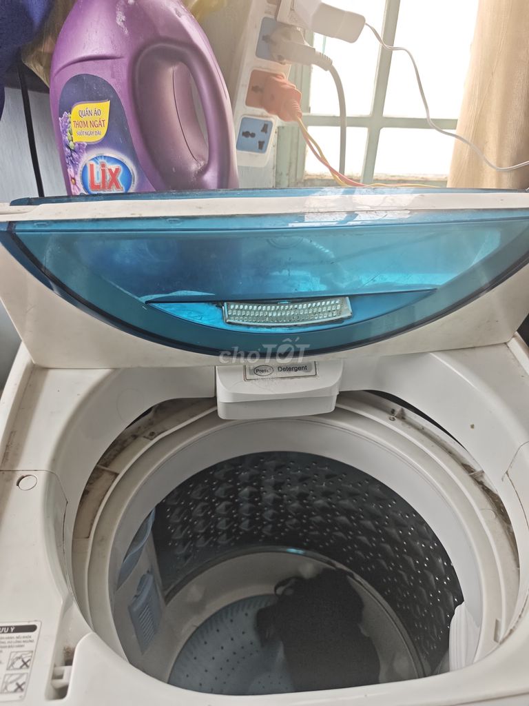 Máy giặt Toshiba 8.2kg Trắng. Mua bán Máy giặt tại Quận Tân Bình Tp Hồ Chí Minh được đăng bởi Phan Binh hình 1
