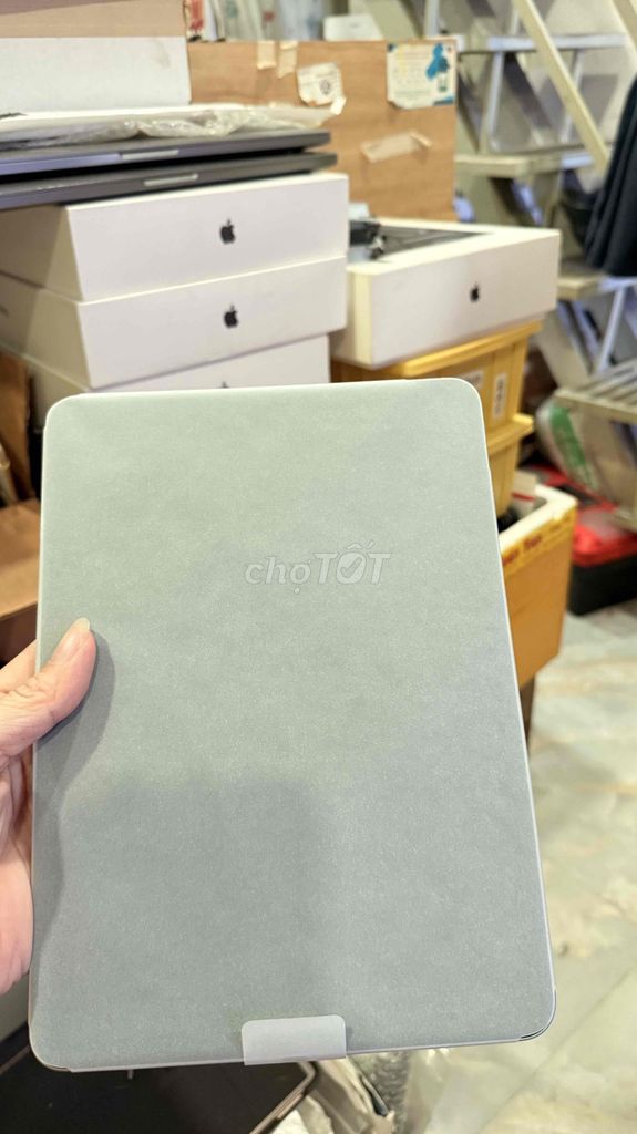 Apple iPad Air 11 Wifi 256GB Bạc chưa active. Mua bán Máy tính bảng tại Quận 10 Tp Hồ Chí Minh được đăng bởi nguyen trieu phu hình 1