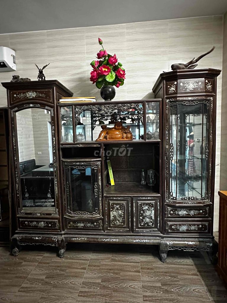 Tủ trang trí Gỗ Xà cừ Nâu. Mua bán Tủ, kệ gia đình tại Huyện Đông Anh Hà Nội được đăng bởi Lizz hình 1