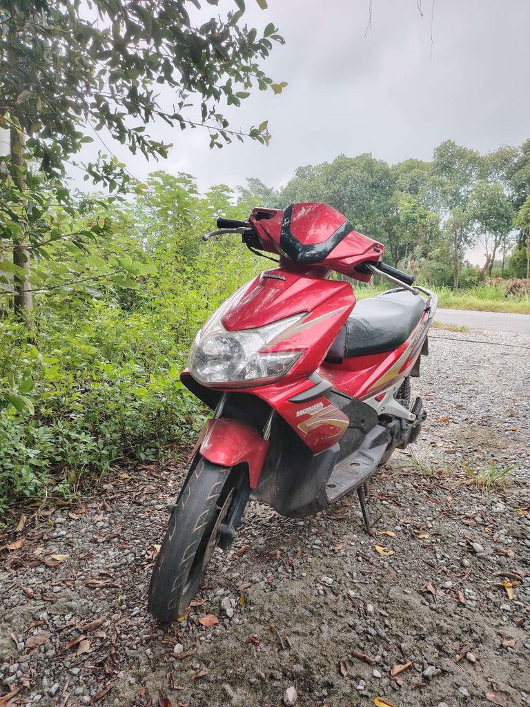 Airblade đời 2008, đăng ký lại 2017. Mua bán Xe máy tại Huyện Đông Anh Hà Nội được đăng bởi lính cứu hỏa hình 3