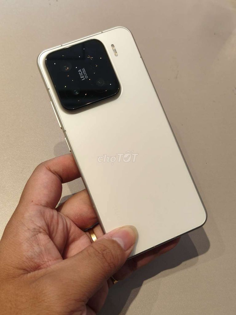 Xiaomi 15 12GB/256GB Trắng. Mua bán Điện thoại tại Quận Hoàng Mai Hà Nội được đăng bởi Nguyễn Ngọc Huy hình 1