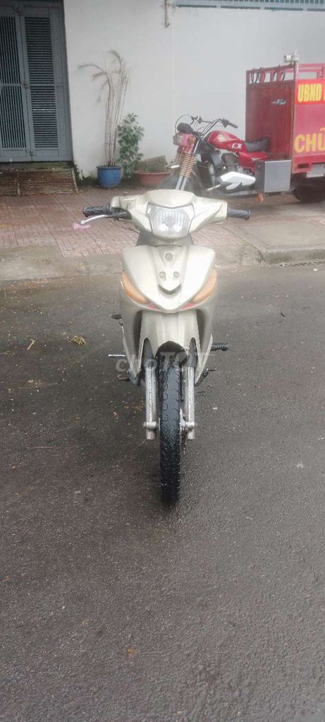 Taurus Hàn Quốc & nhật xe nhà gin rất êm 55km lít. Mua bán Xe máy tại Quận 5 Tp Hồ Chí Minh được đăng bởi thiện tâm  hình 1