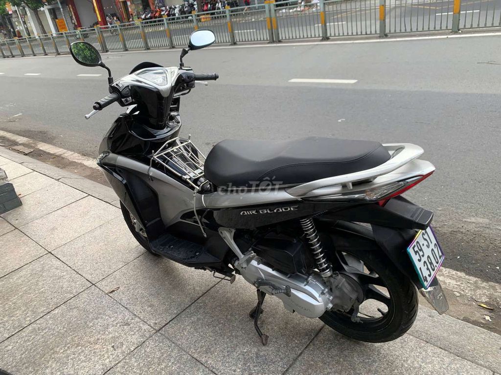 Honda Blade FI 2012 Đen bạc