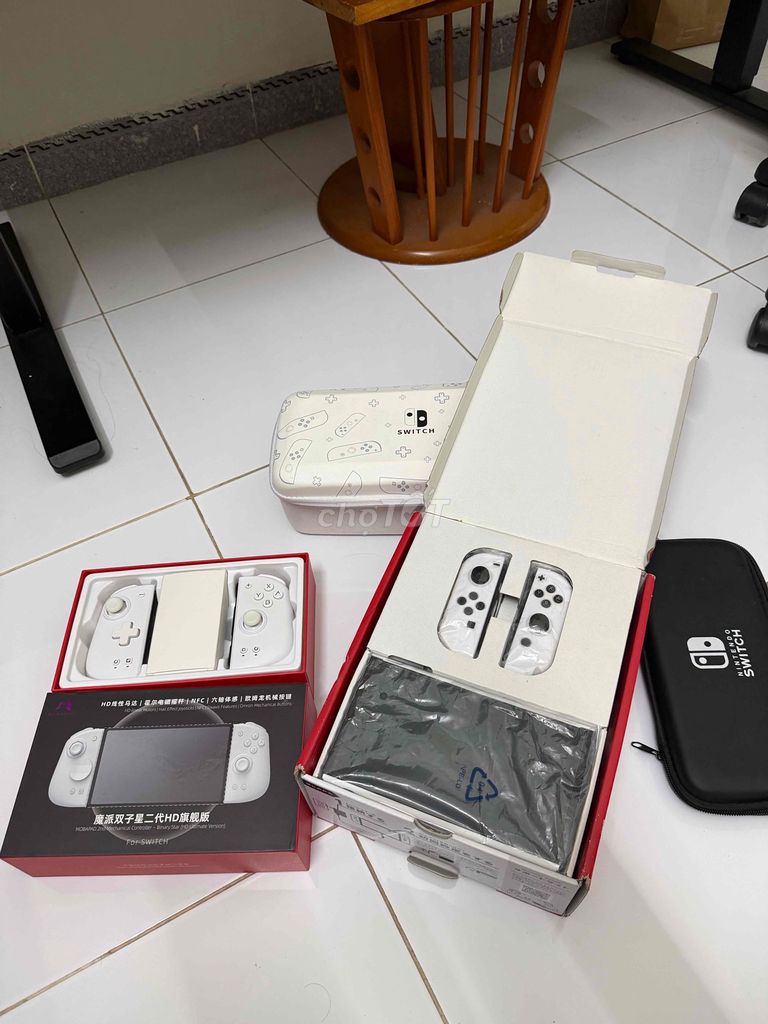 Máy chơi game Nintendo Switch OLED 256GB Trắng. Mua bán Thiết bị chơi game tại Thành phố Vũng Tàu Bà Rịa - Vũng Tàu được đăng bởi Nguyễn Anh Tuấn hình 1