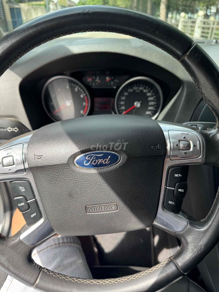 Ford Mondeo 2009 Bạc dk 2014 số Tự Động 6 cấp. Mua bán Ô tô tại Thành phố Thuận An Bình Dương được đăng bởi Hưng hình 9