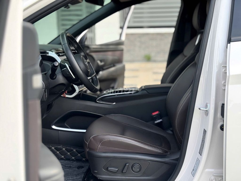 Hyundai Tucson 2024 1.6 Turbo 7.000km Mới 99%. Mua bán Ô tô tại Thành phố Thủ Đức Tp Hồ Chí Minh được đăng bởi Bùi Nhu Quỳnh hình 14