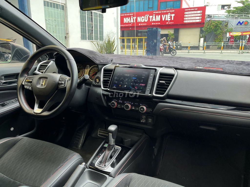 HONDA CITY RS 2023 GIA ĐÌNH LƯỚT ĐẸP 1 CHỦ HT 75%. Mua bán Ô tô tại Thành phố Thủ Đức Tp Hồ Chí Minh được đăng bởi Hiếu hình 16