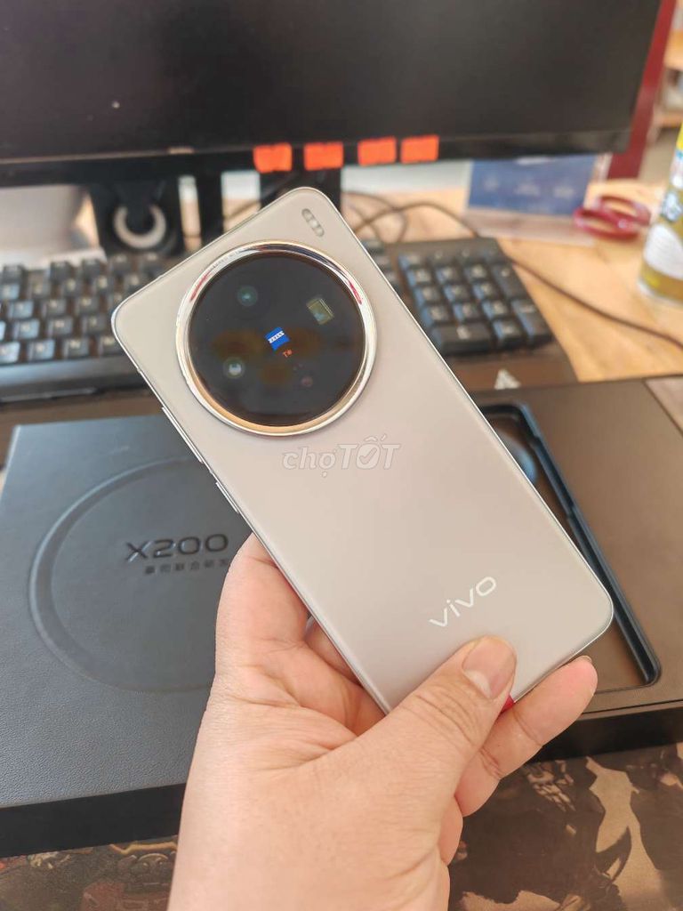 Vivo X200 fullbox chụp ảnh đẹp camera 4 mùa ngon