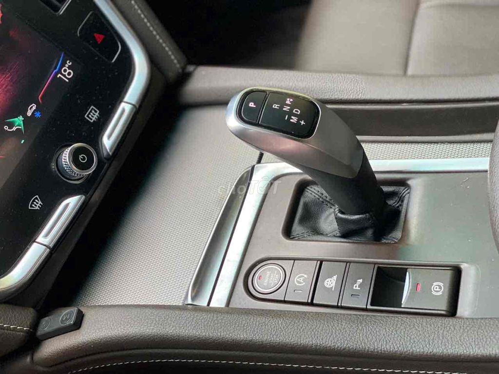 VinFast Lux A2.0 2021 Plus 2.0 AT - 70000 km. Mua bán Ô tô tại Quận Nam Từ Liêm Hà Nội được đăng bởi Thanh Kiệm hình 8