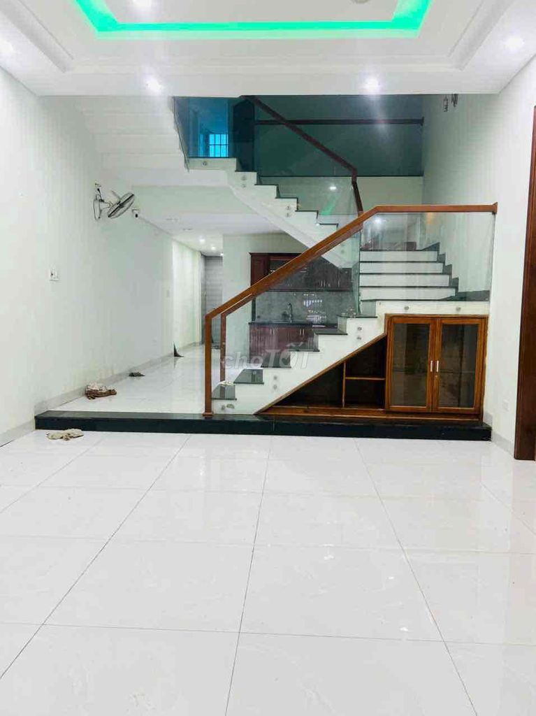 Аренда · 3 комн. · 10 м² · Quận Cẩm Lệ, ул. Đường Thanh Lương 11