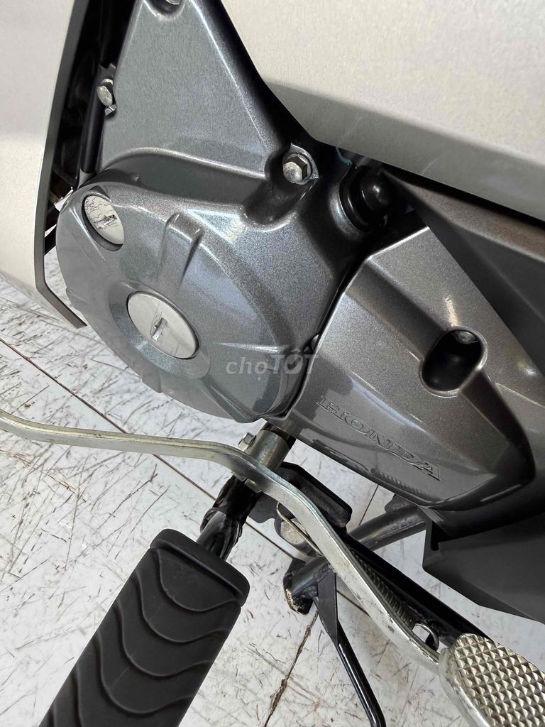 ZIN CỌP - Như Mới - FUTURE 2021 ĐK 2022 Màu Hiếm. Mua bán Xe máy tại Thành phố Rạch Giá Kiên Giang được đăng bởi XE MÁY CŨ TÂN 128 hình 12