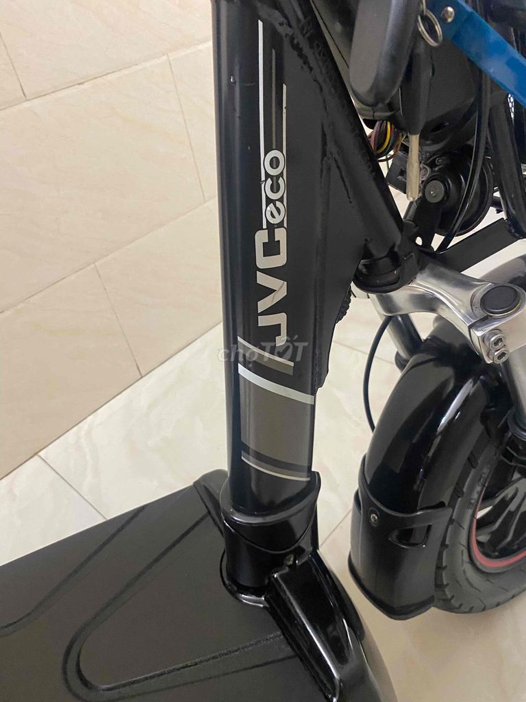 Cần bán chiếc xe đạp điện JVC eco số loại S600i. Mua bán Xe điện tại Huyện Hóc Môn Tp Hồ Chí Minh được đăng bởi Khánh hình 5