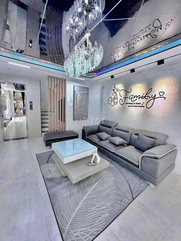 Rent · 3 bd · 44 м² · Quận 11, ул. Đường Lạc Long Quân