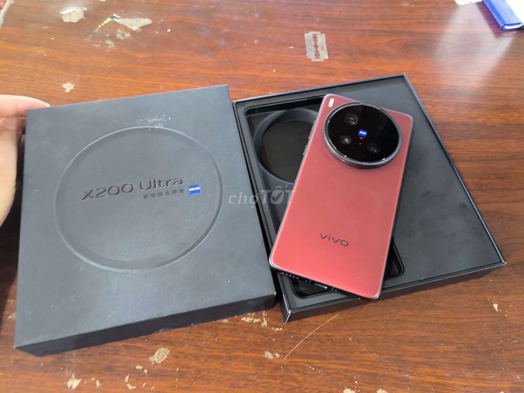 Vivo X200 Ultra 512GB Đỏ Đã dùng. Mua bán Điện thoại tại Thành phố Thủ Dầu Một Bình Dương được đăng bởi Việt Phê hình 1