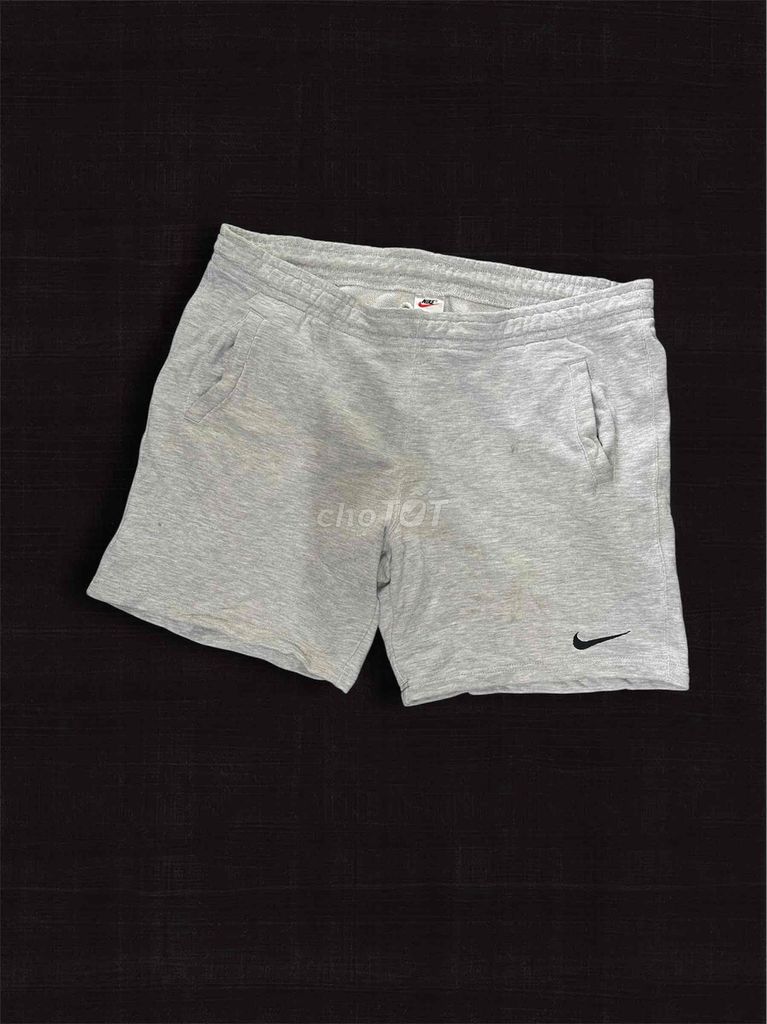 Quần short Nike Nam Cotton Xám XL Vintage. Mua bán Quần áo tại Thành phố Mỹ Tho Tiền Giang được đăng bởi Đọc phần giới thiệu giúp mình nhé hình 1