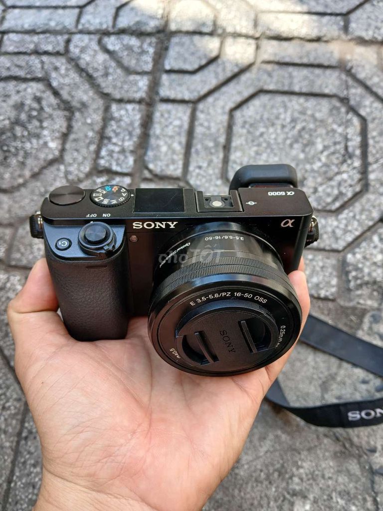Máy ảnh Sony Alpha a6000 Đen. Mua bán Máy ảnh, Máy quay tại Quận Bình Thạnh Tp Hồ Chí Minh được đăng bởi A nhiệp hình 1