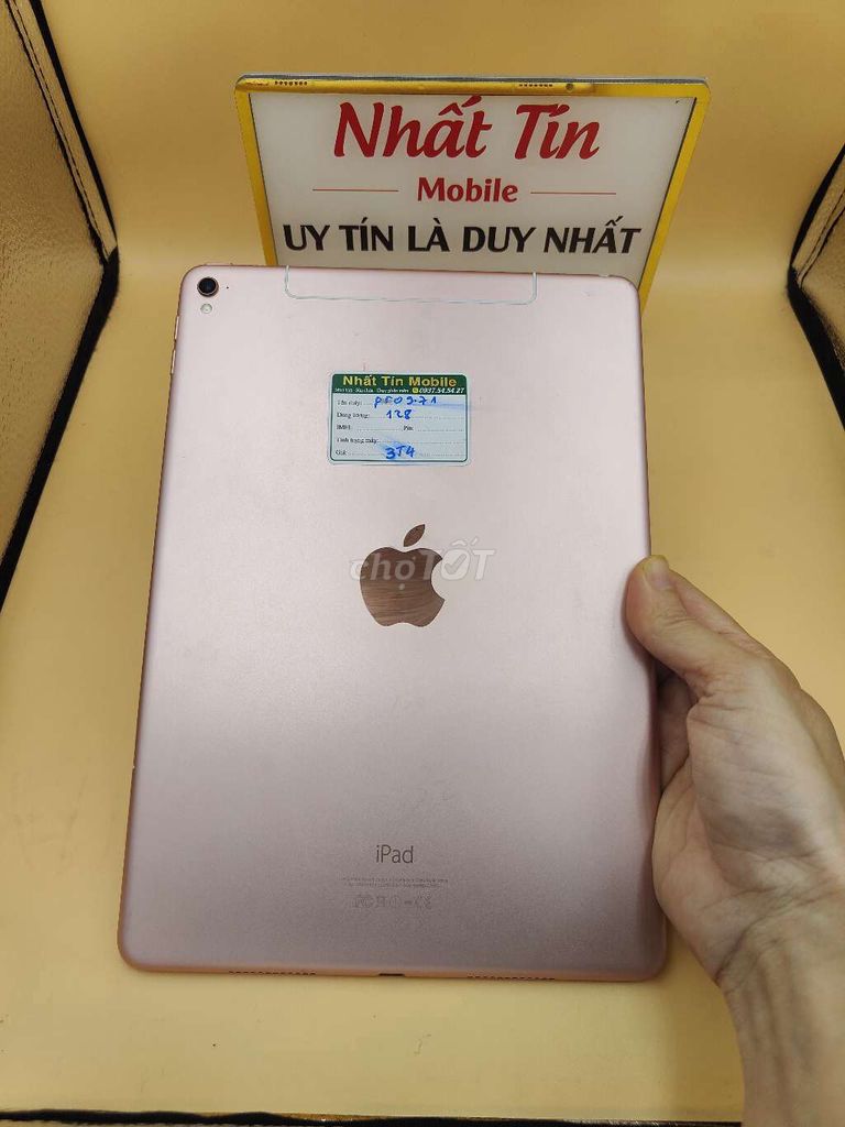 ipad Pro 9.7 128g 4g màu hồng máy đẹp 98,7%.