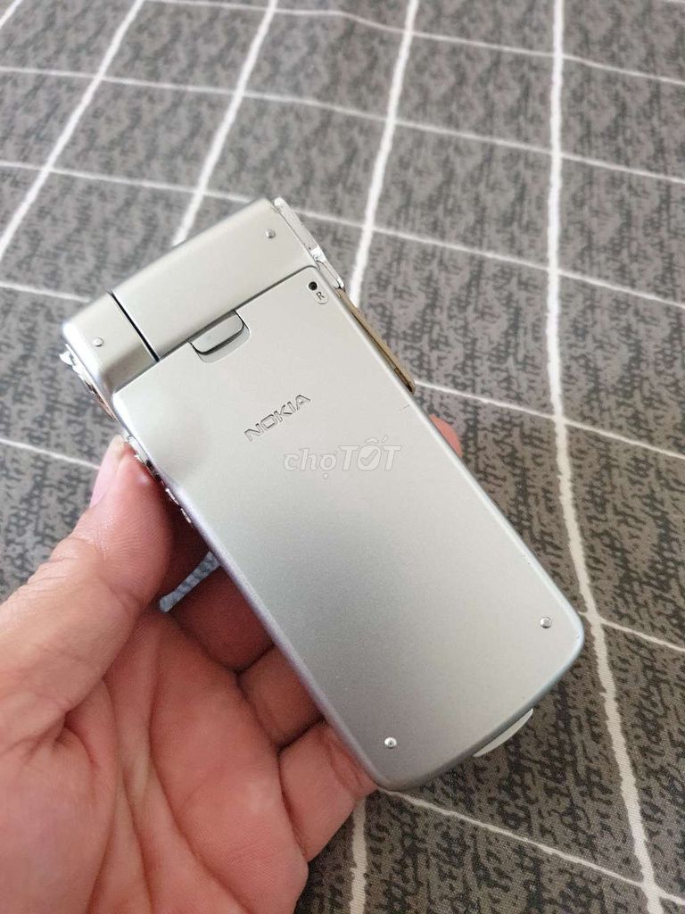 Nokia N93 bạc cổ độc zin nguyên bản. Mua bán Điện thoại tại Quận 11 Tp Hồ Chí Minh được đăng bởi Phương Nhất Điền hình 6