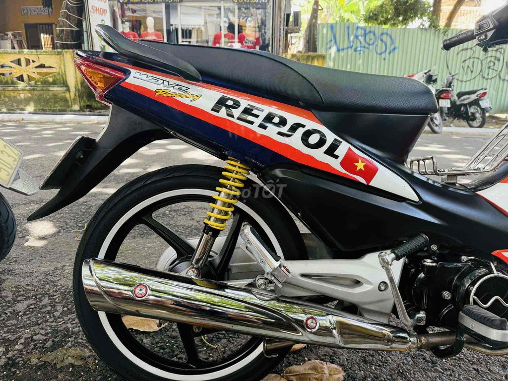 Honda Wave mẫu Repsol thể thao cực đẹp. Mua bán Xe máy tại Quận Hải Châu Đà Nẵng được đăng bởi thu diễm hình 5
